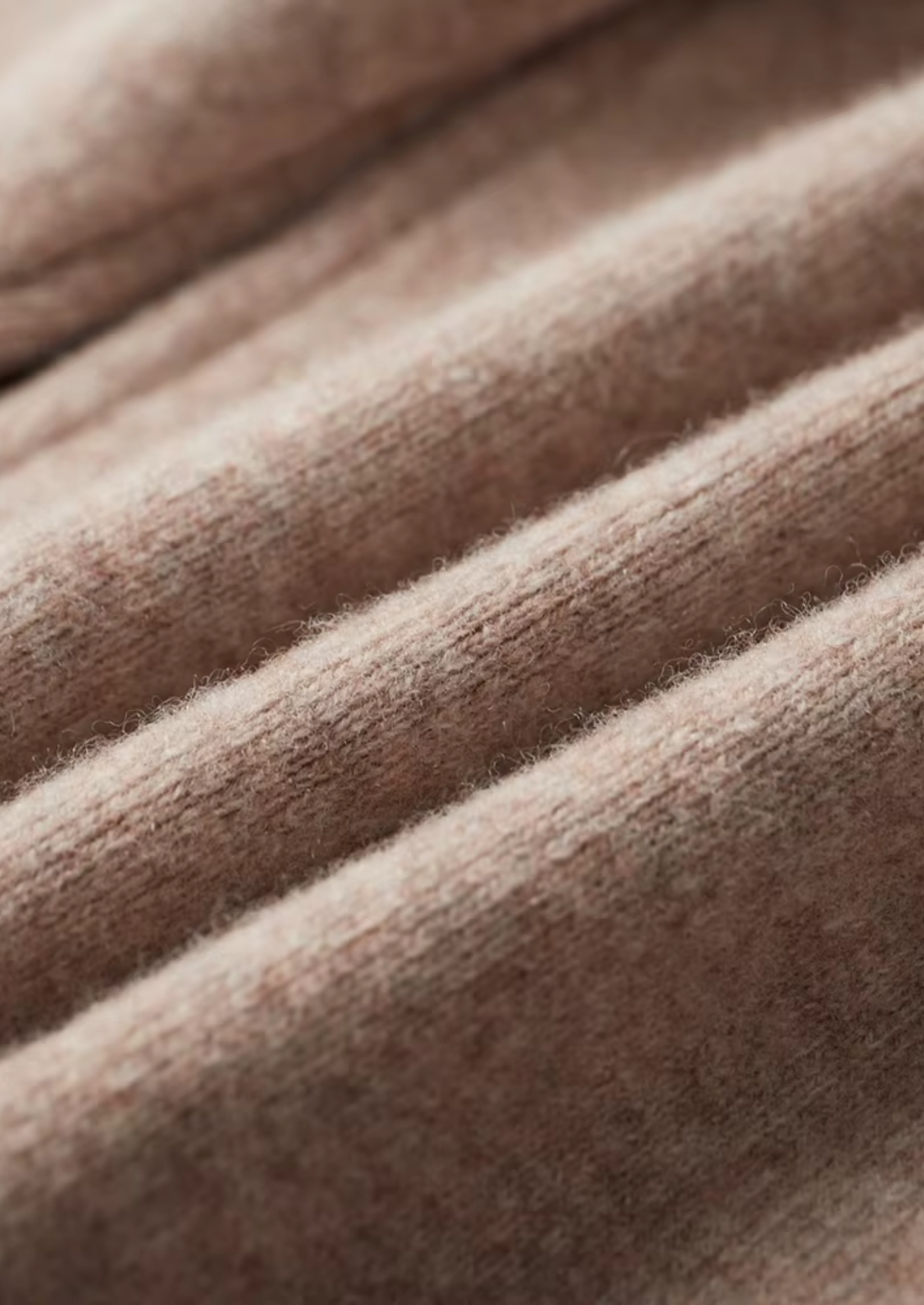 Pure Extra-Fine Merino Wool Tivro Set