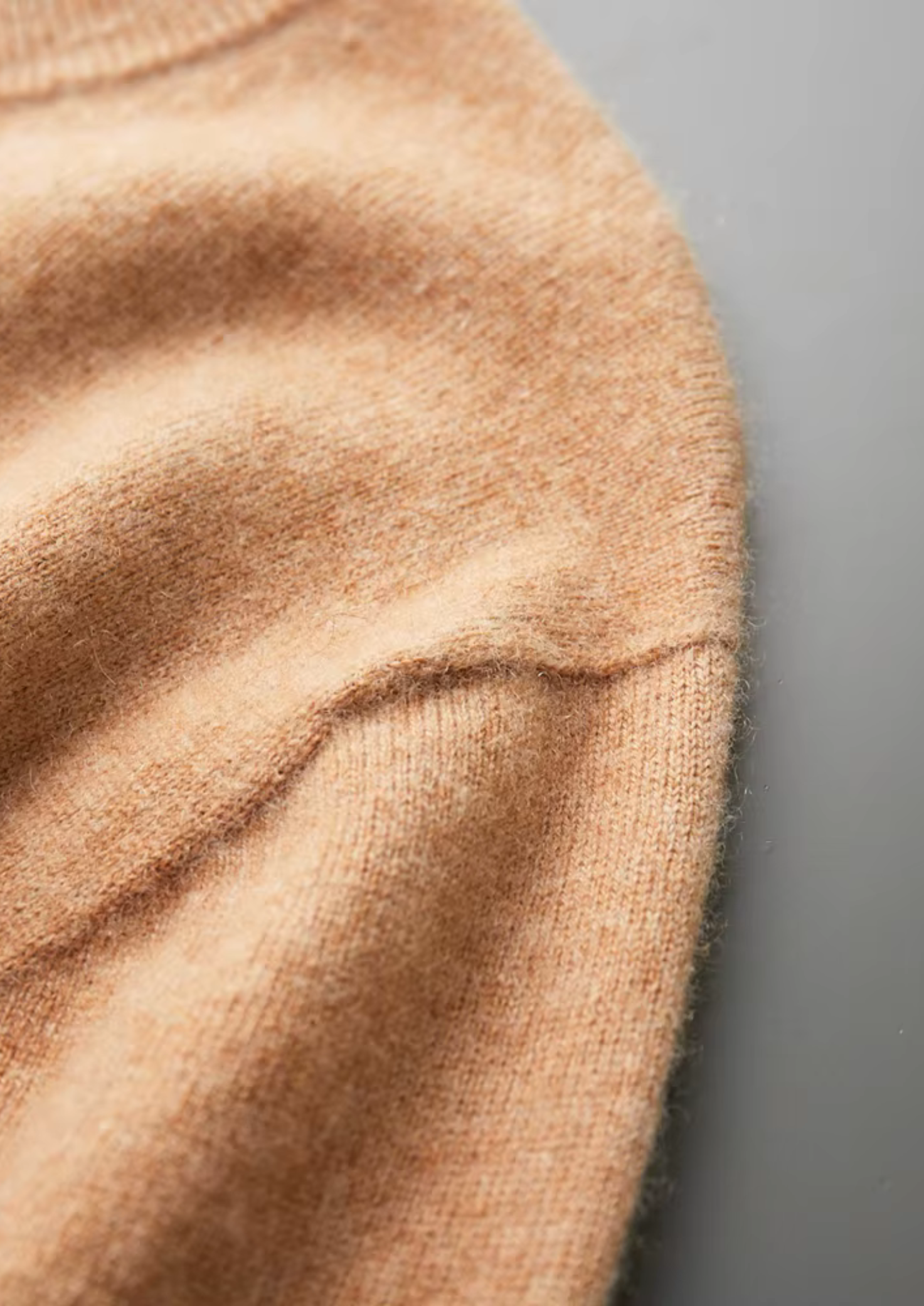 Premium Cashmere Classic Crewneck T-shirt